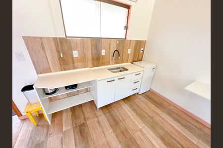 Apartamento para alugar com 24m², 1 quarto e sem vagaSala/Cozinha