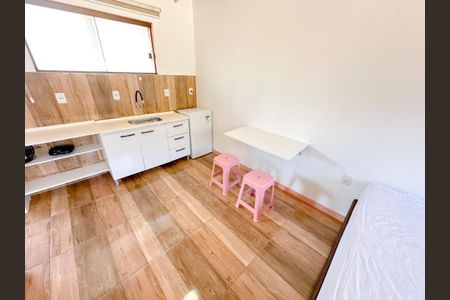 Apartamento para alugar com 24m², 1 quarto e sem vagaSala/Cozinha