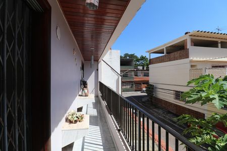 Casa à venda com 204m², 4 quartos e 1 vagaVaranda Quarto 1