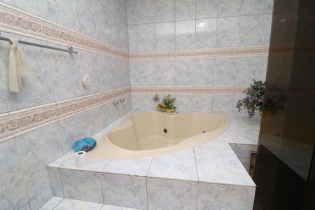 Casa à venda com 204m², 4 quartos e 1 vagaBanheiro 3