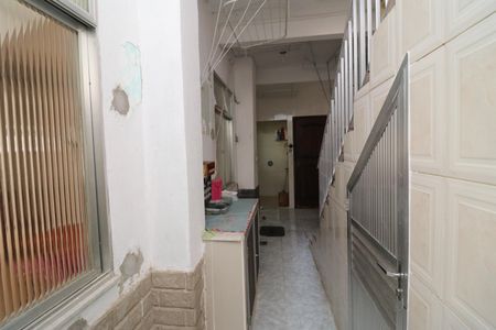 Casa à venda com 204m², 4 quartos e 1 vagaÁrea de Serviço