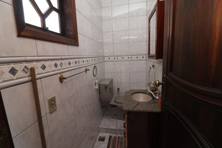 Casa à venda com 204m², 4 quartos e 1 vagaBanheiro 5