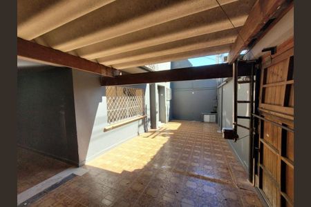 Casa à venda com 240m², 4 quartos e 5 vagas
