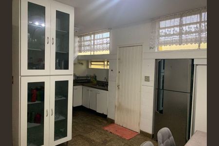 Casa para alugar com 336m², 3 quartos e 2 vagas