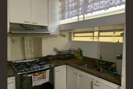 Casa para alugar com 336m², 3 quartos e 2 vagas