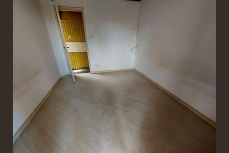 Casa à venda com 220m², 4 quartos e 2 vagas