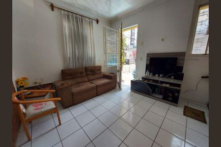 Casa à venda com 220m², 4 quartos e 2 vagas