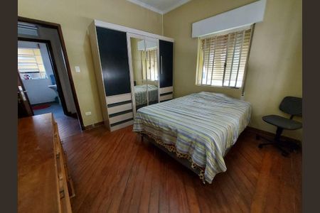 Casa à venda com 220m², 4 quartos e 2 vagas