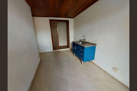 Casa à venda com 220m², 4 quartos e 2 vagas