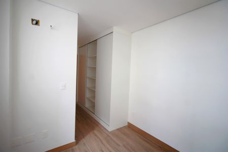 Apartamento para alugar com 125m², 2 quartos e 2 vagasSuíte