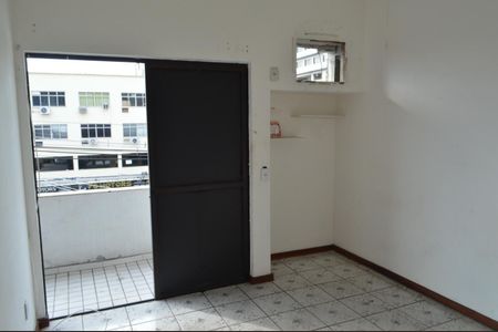 Apartamento para alugar com 55m², 1 quarto e sem vagaQuarto
