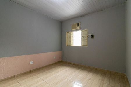 Casa para alugar com 160m², 3 quartos e 1 vaga Casa para alugar com 160m², 3 quartos e 1 vagaQuarto 2