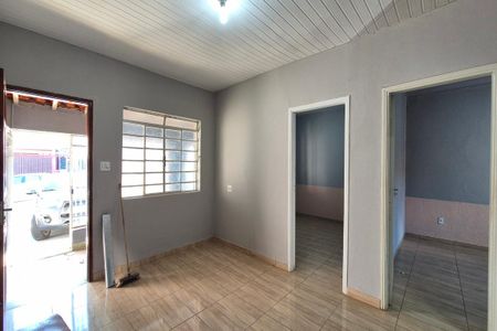 Casa para alugar com 160m², 4 quartos e 1 vagaSala
