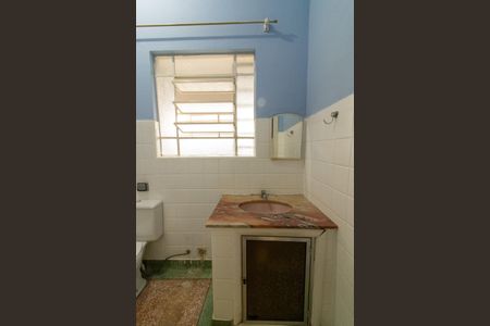 Casa para alugar com 160m², 3 quartos e 1 vaga Casa para alugar com 160m², 3 quartos e 1 vagaBanheiro