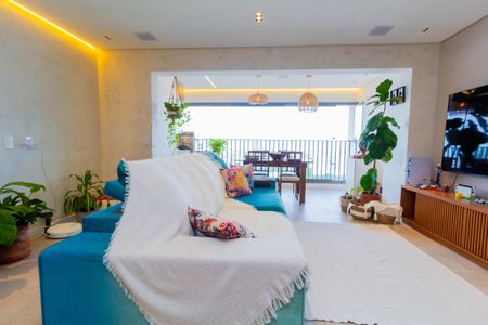 Apartamento à venda com 80m², 2 quartos e 1 vaga Apartamento à venda com 80m², 2 quartos e 1 vagaSala