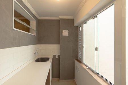 Apartamento à venda com 103m², 3 quartos e 1 vagaÁrea de Serviço