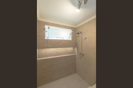 Apartamento à venda com 103m², 3 quartos e 1 vagaBanheiro da Suíte