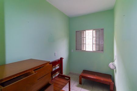 Casa à venda com 221m², 5 quartos e 3 vagasQuarto 1