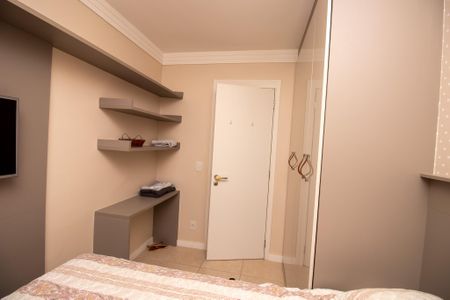 Apartamento à venda com 65m², 2 quartos e 2 vagasQuarto 1