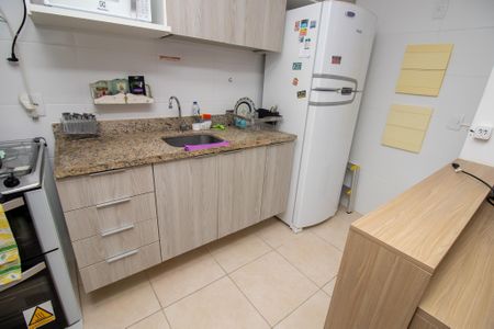 Apartamento à venda com 65m², 2 quartos e 2 vagasCozinha