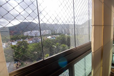 Apartamento à venda com 65m², 2 quartos e 2 vagasVaranda/Sala