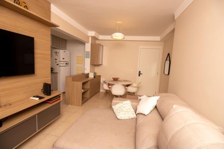 Apartamento à venda com 65m², 2 quartos e 2 vagasSala