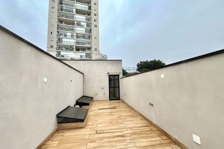 Casa à venda com 165m², 3 quartos e 2 vagas Casa à venda com 165m², 3 quartos e 2 vagasTerraço