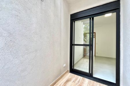 Casa à venda com 165m², 3 quartos e 2 vagas Casa à venda com 165m², 3 quartos e 2 vagasVaranda da Suíte 2