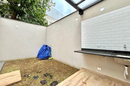 Casa à venda com 165m², 3 quartos e 2 vagas Casa à venda com 165m², 3 quartos e 2 vagasÁrea de Serviço