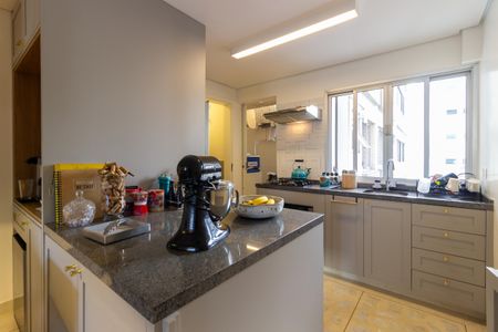 Apartamento à venda com 100m², 2 quartos e 1 vagaCozinha