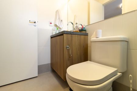 Apartamento à venda com 100m², 2 quartos e 1 vagaBanheiro da Suíte