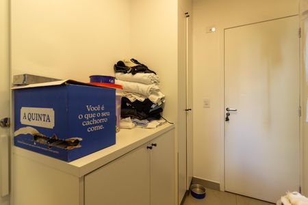 Apartamento à venda com 100m², 2 quartos e 1 vagaÁrea de Serviço