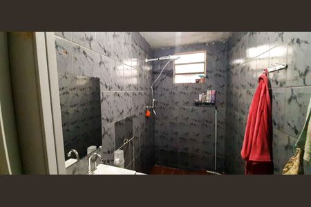 Casa à venda com 100m², 3 quartos e 1 vaga Casa à venda com 100m², 3 quartos e 1 vagaBanheiro 2