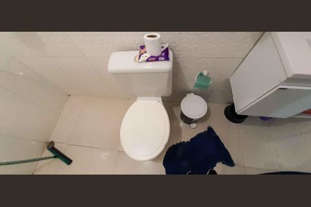 Casa à venda com 100m², 3 quartos e 1 vaga Casa à venda com 100m², 3 quartos e 1 vagaBanheiro da Suíte