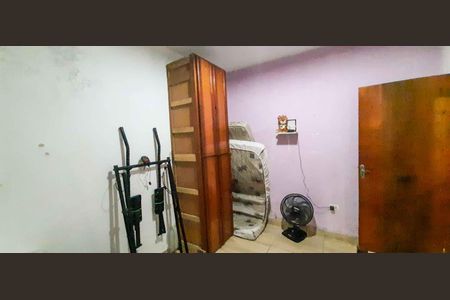 Casa à venda com 100m², 3 quartos e 1 vaga Casa à venda com 100m², 3 quartos e 1 vagaQuarto 2