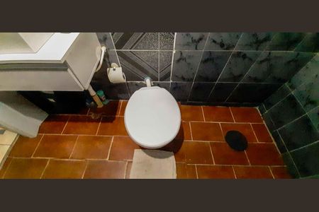 Casa à venda com 100m², 3 quartos e 1 vaga Casa à venda com 100m², 3 quartos e 1 vagaBanheiro 2