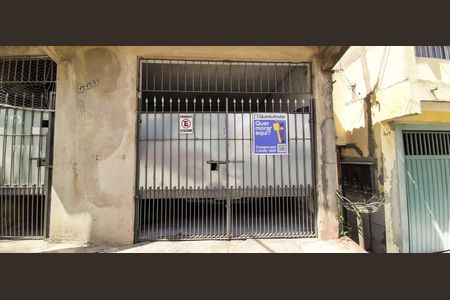 Casa à venda com 100m², 3 quartos e 1 vaga Casa à venda com 100m², 3 quartos e 1 vagaFachada da Casa