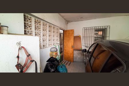 Casa à venda com 100m², 3 quartos e 1 vaga Casa à venda com 100m², 3 quartos e 1 vagaGaragem