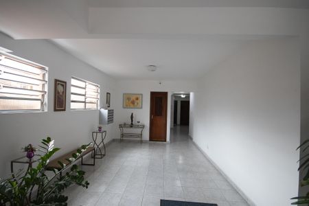 Apartamento à venda com 40m², 1 quarto e 1 vaga Apartamento à venda com 40m², 1 quarto e 1 vagaHall