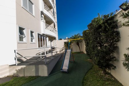 Apartamento à venda com 68m², 2 quartos e 2 vagasÁrea comum - Playground