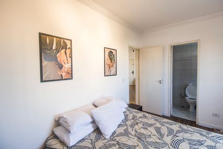 Apartamento à venda com 68m², 2 quartos e 2 vagas Apartamento à venda com 68m², 2 quartos e 2 vagasSuíte