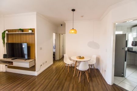 Sala  de apartamento à venda com 2 quartos, 68m² em Jardim Regina Alice, Barueri