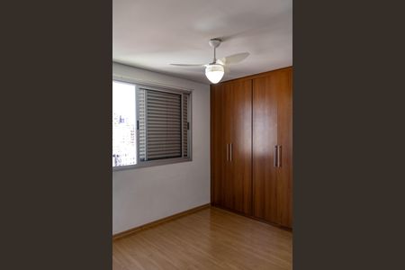 Apartamento à venda com 160m², 4 quartos e 4 vagasQuarto 1