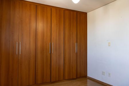 Apartamento à venda com 160m², 4 quartos e 4 vagasSuíte
