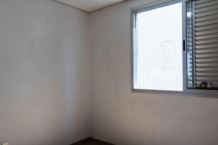 Apartamento à venda com 160m², 4 quartos e 4 vagasQuarto 2