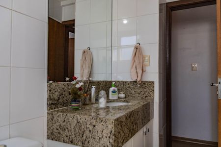Apartamento à venda com 160m², 4 quartos e 4 vagasBanheiro