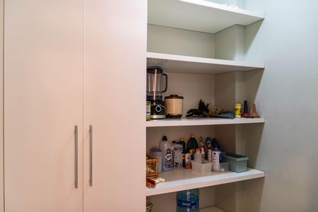 Apartamento à venda com 160m², 4 quartos e 4 vagasDespensa