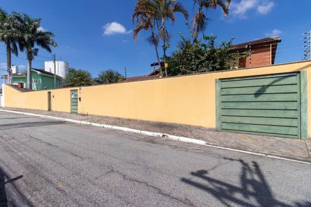 Casa para alugar com 550m², 3 quartos e 10 vagasFachada