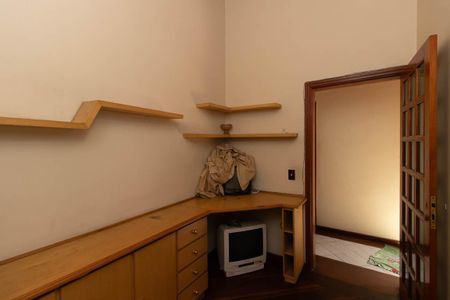 Casa para alugar com 550m², 3 quartos e 10 vagasEscritório