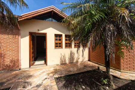 Casa para alugar com 550m², 3 quartos e 10 vagasJardim